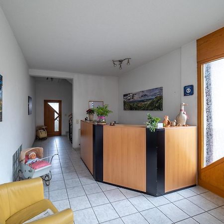 Gaestehaus Marion Dettingen an der Erms Екстериор снимка